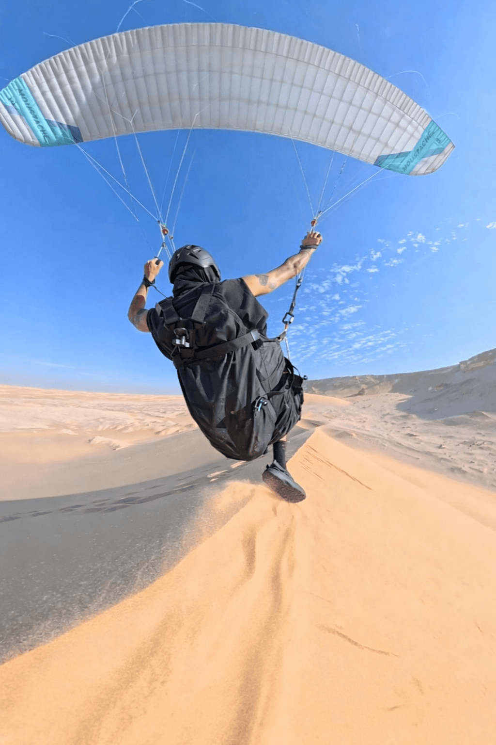 Parakiting in Egypt!